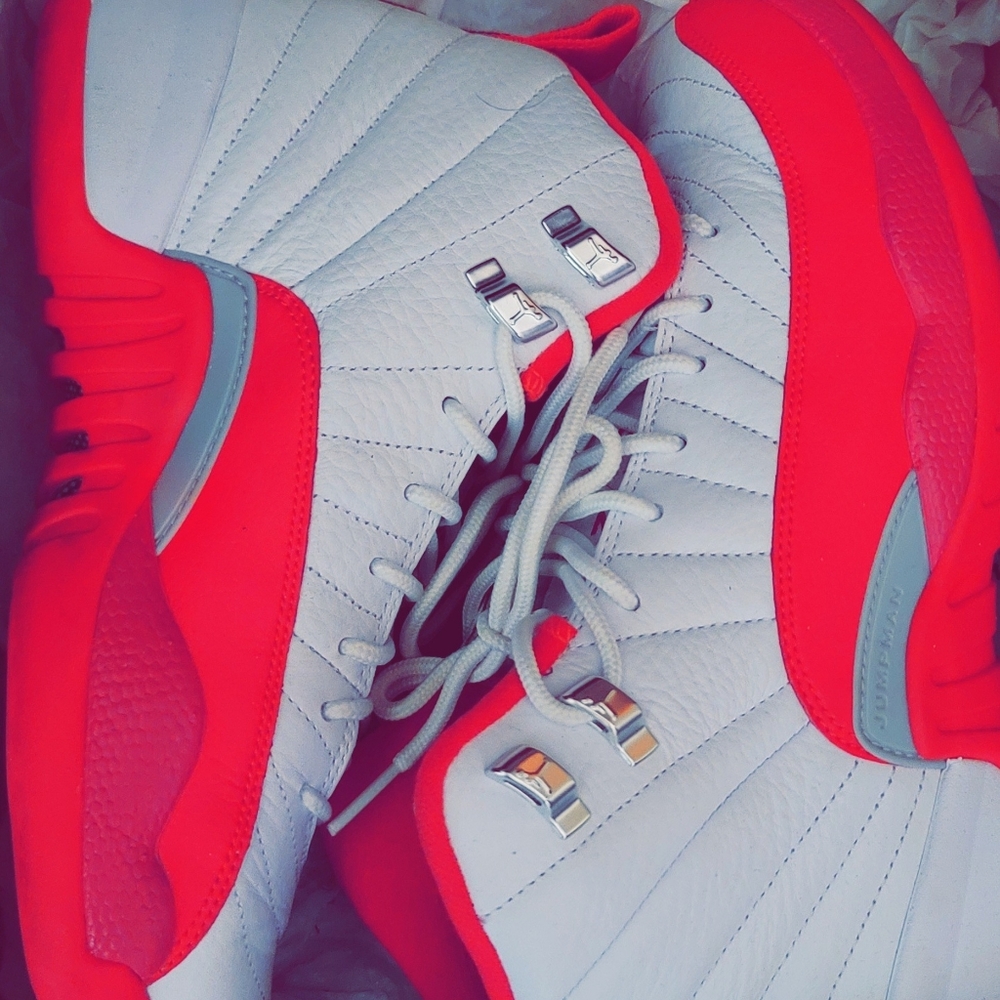 AIR JORDAN 12 RETRO GG 'VIVID PINK'